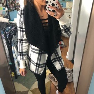 PLAID JACKET